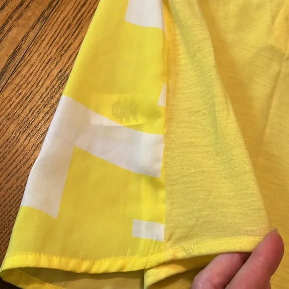 EUC Kenneth Cole reaction, dressy, tank top - Picture 13 of 13